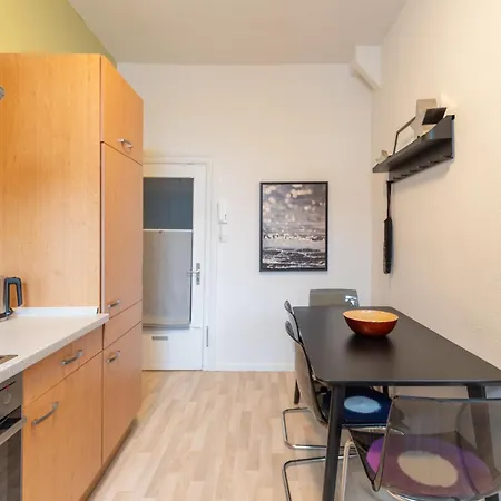 Mok Fast Lägenhet *